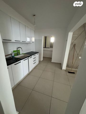 דירה, נחל קידרון 5, רובע י"א, אשדוד