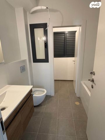 דירה, הגפן 5, כרמי הנדיב, אחוזת רוטנר, קרית מלאכי