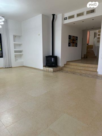 בית פרטי/ קוטג', השדמה 4, קציר, קציר