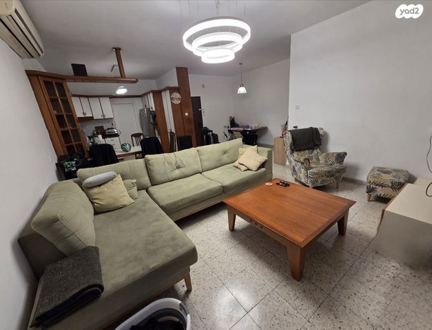 דירה, הראשונים 9, קרית חיים מזרחית, חיפה