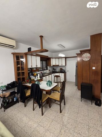 דירה, הראשונים 9, קרית חיים מזרחית, חיפה