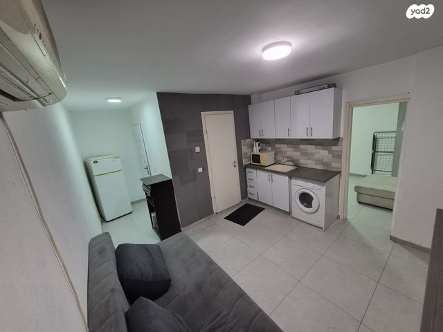 יחידת דיור, ח.מ. שפירא 28, נווה ים, אשקלון