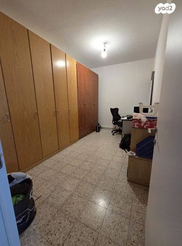 דירה, הראשונים 9, קרית חיים מזרחית, חיפה