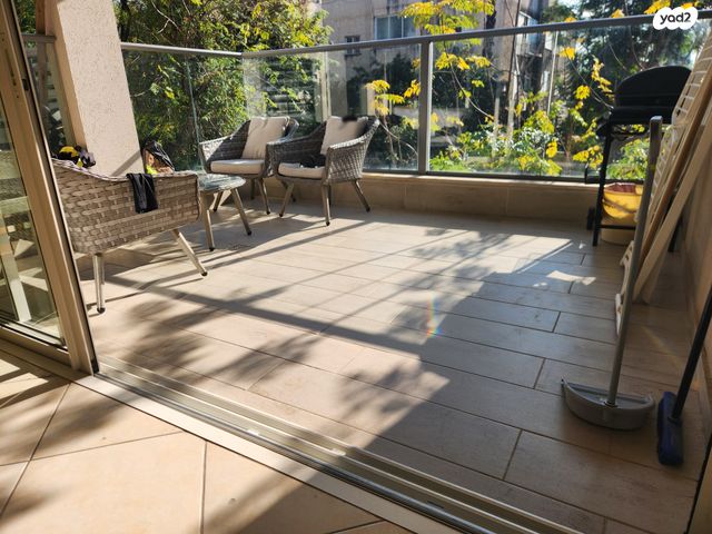 אוסטרובסקי 37