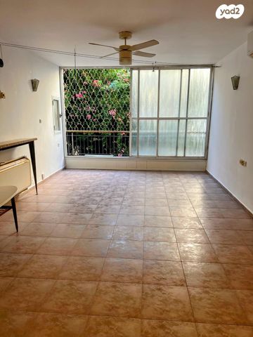 יהודה גור 11