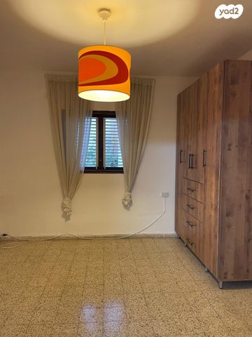 דירה, ז'בוטינסקי 58, ארלוזורוב, גבעתיים