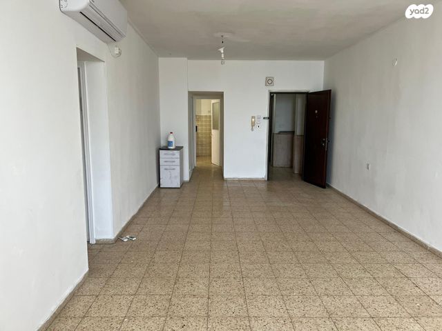 דירה, מנוחה ונחלה 6, ג' / מרכז מזרח העיר, רחובות