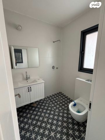 דירה, הגפן 5, כרמי הנדיב, אחוזת רוטנר, קרית מלאכי