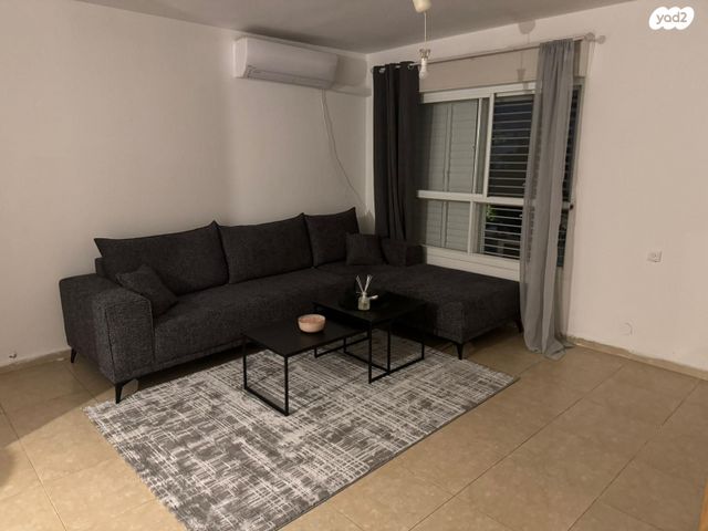 דירה, ירמוך 1, גני אביב, לוד