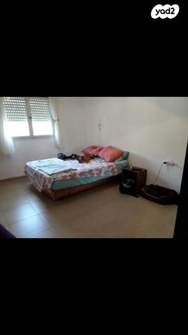 דירה, אנצו סירני 26, גבעת הרמבם, גבעתיים