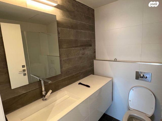 גרציאני יצחק 4