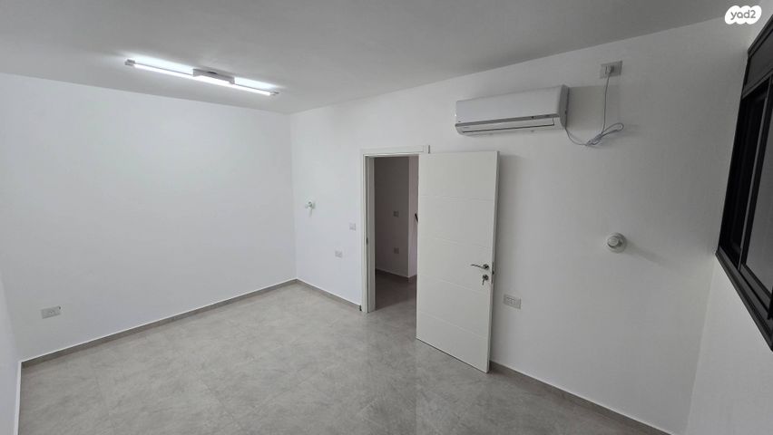 יחידת דיור, שדרות אבא חושי 111, עספיא, עספיא