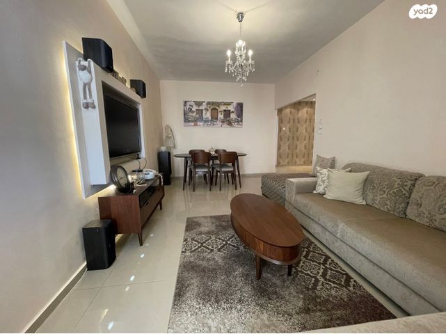 דירה, ארתור רופין 4, לב המושבה / מרכז העיר, פתח תקווה