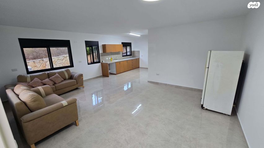 יחידת דיור, שדרות אבא חושי 111, עספיא, עספיא