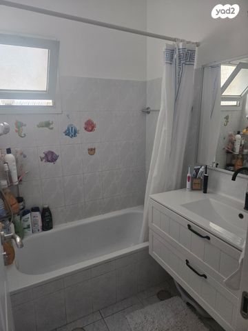 דירה, שדרות בן צבי 91, רמת ידין, נתניה