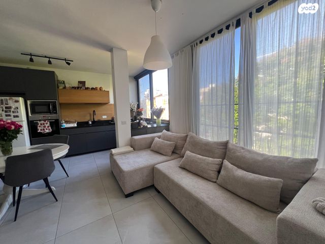 דירה, ביאליק 11, מחנה יהודה, פתח תקווה