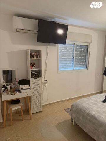 דירה, ירמוך 1, גני אביב, לוד