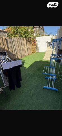 יחידת דיור, ד"ר ליכט 40, שיכון גג, אזור