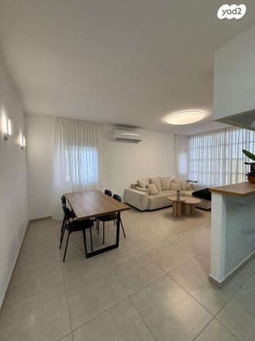 דירה, ההסתדרות 181, רסקו ב', חולון