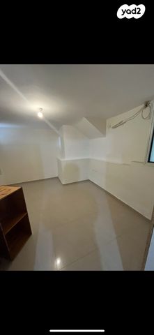 יחידת דיור, הכלנית 4, גני יוחנן, גני יוחנן