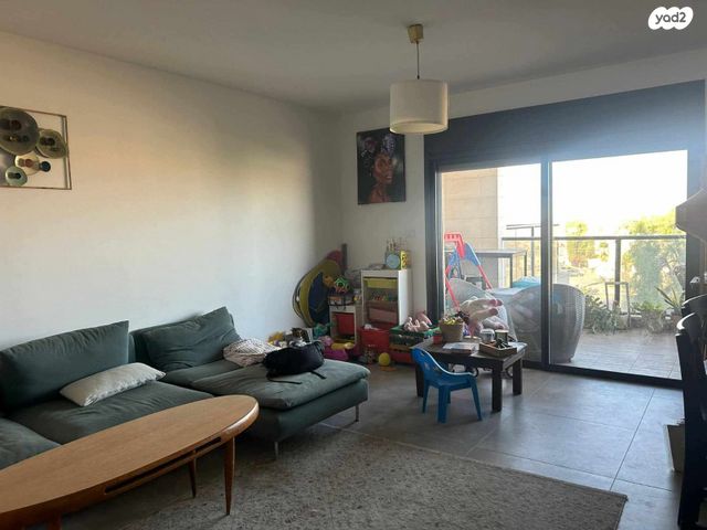 דירה, עין המערה 13, המעיינות, מצפה רמון