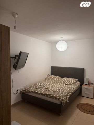 יחידת דיור, המייסדים 38, שאר העיר, כפר יונה