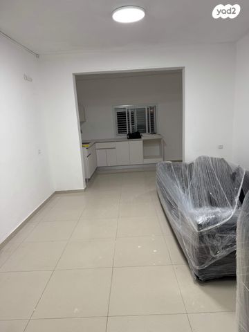 בית פרטי/ קוטג', האיריס 24, רמב"ם, באר יעקב