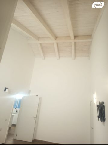 דו משפחתי, אוסישקין 32, נווה חיים, חדרה