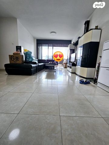 דירה, מוהליבר 7, דרום מזרח, בת ים