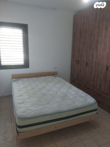 דירה, בכור שטרית 5, שכונה י"א, באר שבע