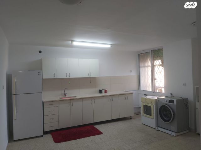 דירה, בכור שטרית 5, שכונה י"א, באר שבע