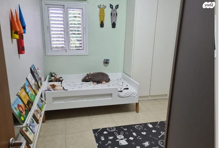 דירה, מעפילי אגוז 75, נווה חן, תל אביב יפו