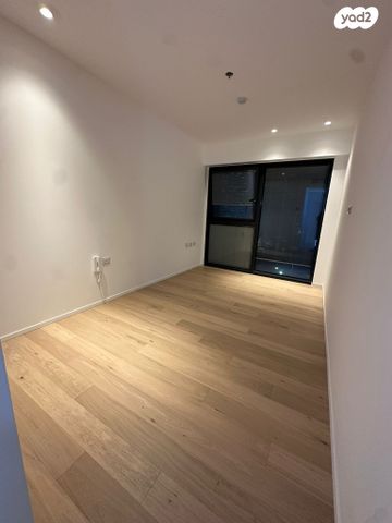 דירה, תוצרת הארץ 5, נחלת יצחק, תל אביב יפו