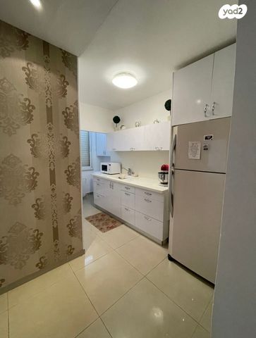 דירה, ארתור רופין 4, לב המושבה / מרכז העיר, פתח תקווה