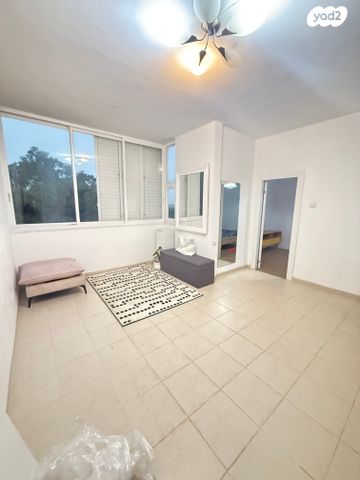 דירה, אמיל זולא 3, רמת שאול, חיפה