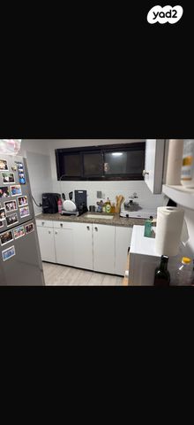 יחידת דיור, ד"ר ליכט 40, שיכון גג, אזור