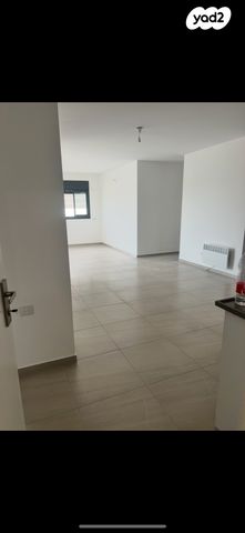 דירה, הרב שך 38, רמת שלמה, ירושלים