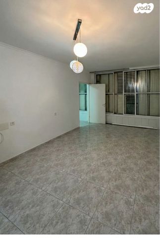 דירה, הפטמן 6, לב העיר, בת ים