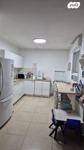 דירה, הרב יצחק כדורי 4, חומת שמואל, הר חומה, ירושלים