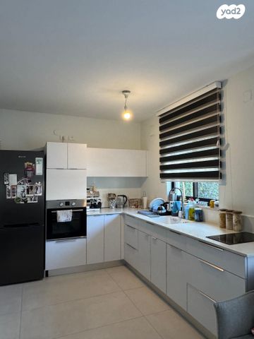 יחידת דיור, דרך הים 24, בוסתן הגליל, בוסתן הגליל