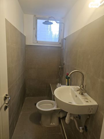 דירה, אח"י דקר 29, נווה שרת, תל אביב יפו