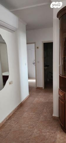 דירה, שדרות מנחם בגין 17, נווה דקלים, אשקלון