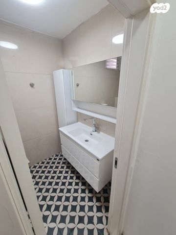 דירה, הנופך 241, גילה, ירושלים