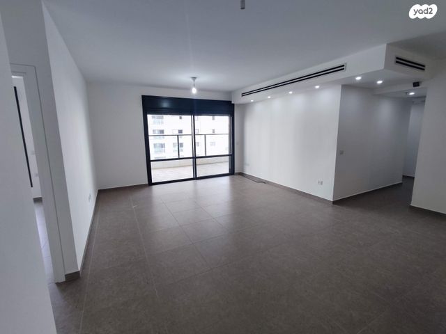 דירה, קרל פופר 3, קרית המדע, נתניה