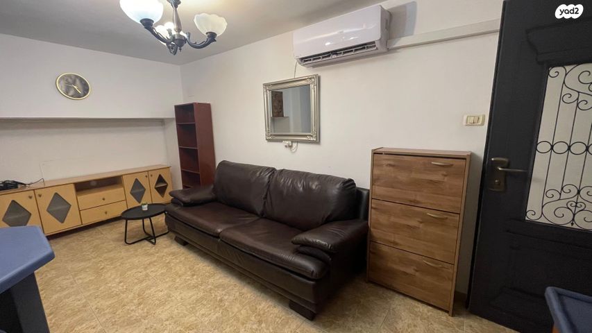 יחידת דיור, פלוגות 8, גולדה, אשקלון