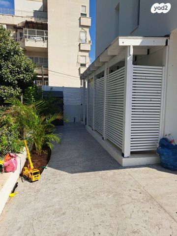 מנדלי מוכר ספרים 11