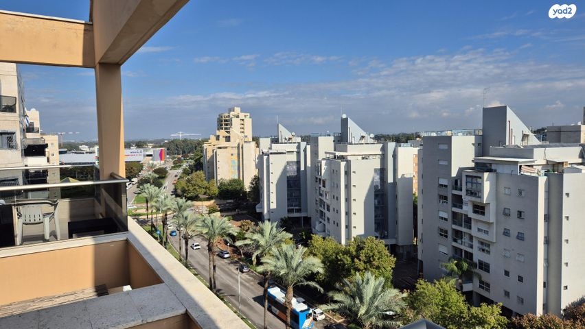 דרך דגניה 48