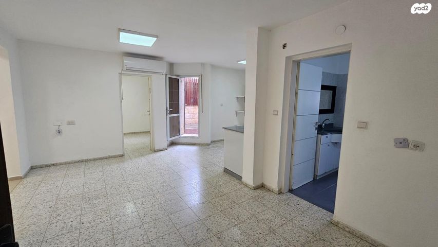 דירת גן, השליו 410, גילה, ירושלים