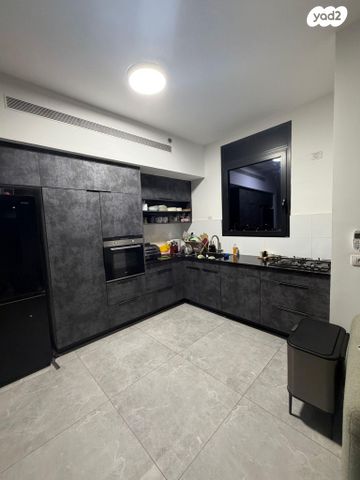 דירה, גולומב 37, שכונה ג', באר שבע