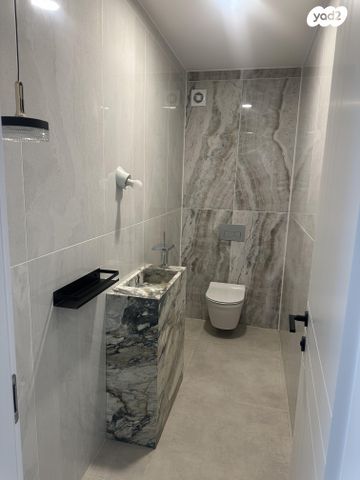 דירה, אמנון ליפקין שחק 4, נוף הטיילת, נתניה